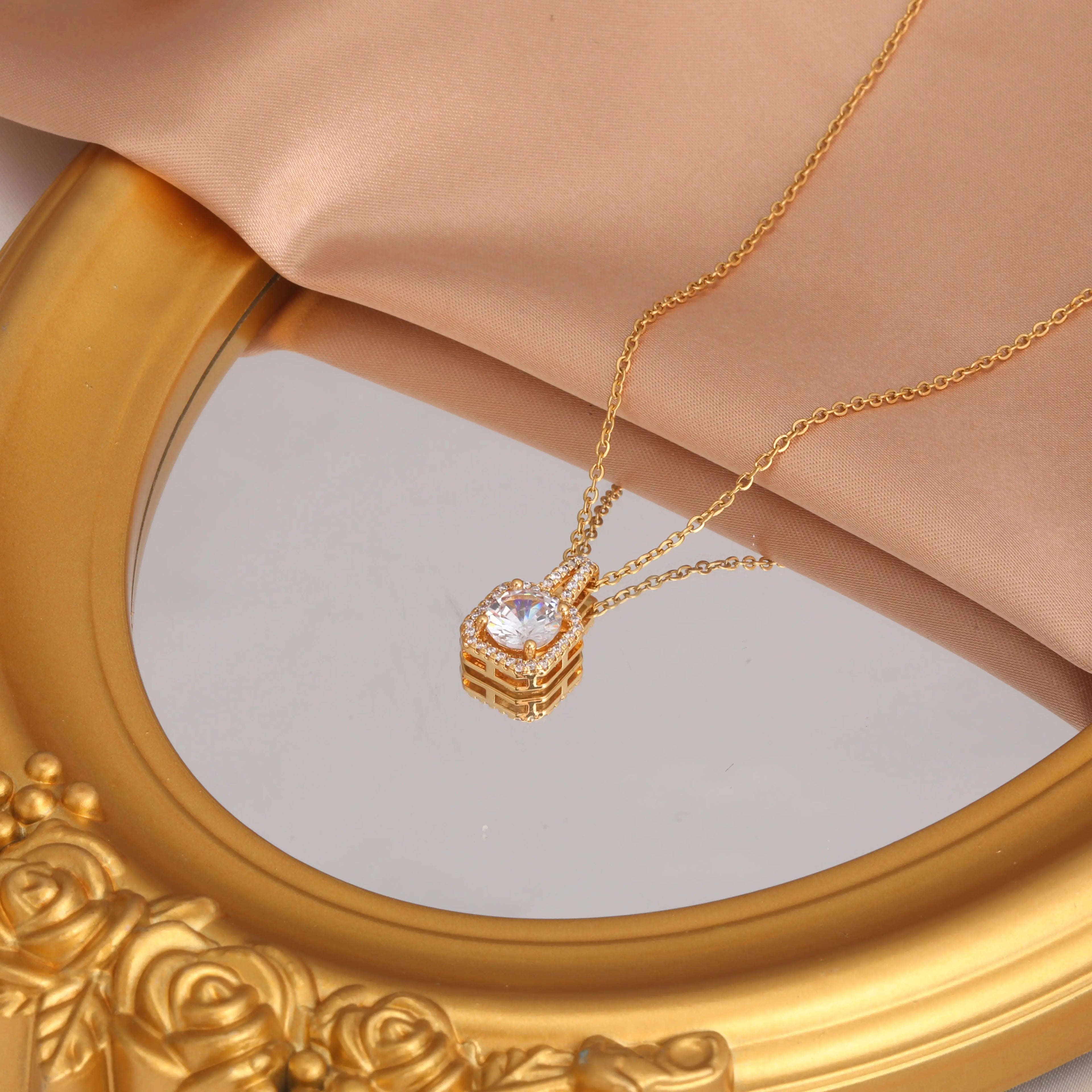 US Local Stock Zircon Pendant daily Wear Luxury Necklace High Quality Gold Plating Wedding Banquet Necklace holiday Gift