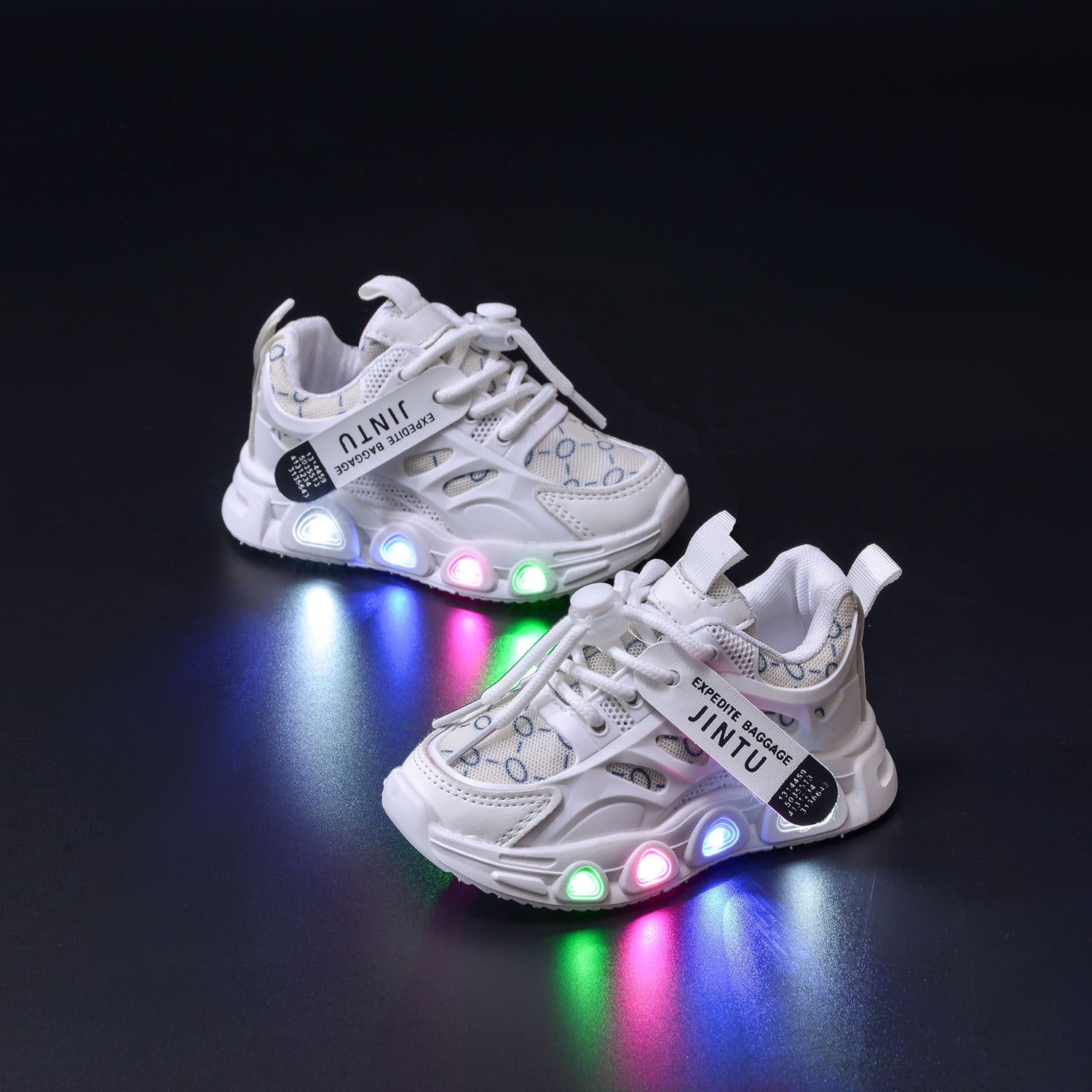 Spring and Autumn New Style Luminous Men's Sports Shoes with Lights, Cloth Women's Casual Shoes, Children's Led Lighted Toddler Shoes in Stock