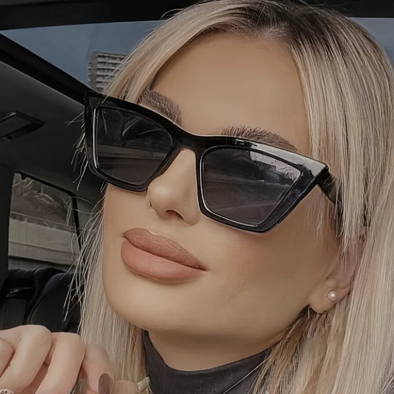 Lunettes de soleil œil de chat Vintage pour femmes, petite monture carrée, marque de styliste rétro, nuances œil de chat, mode Oculos UV400